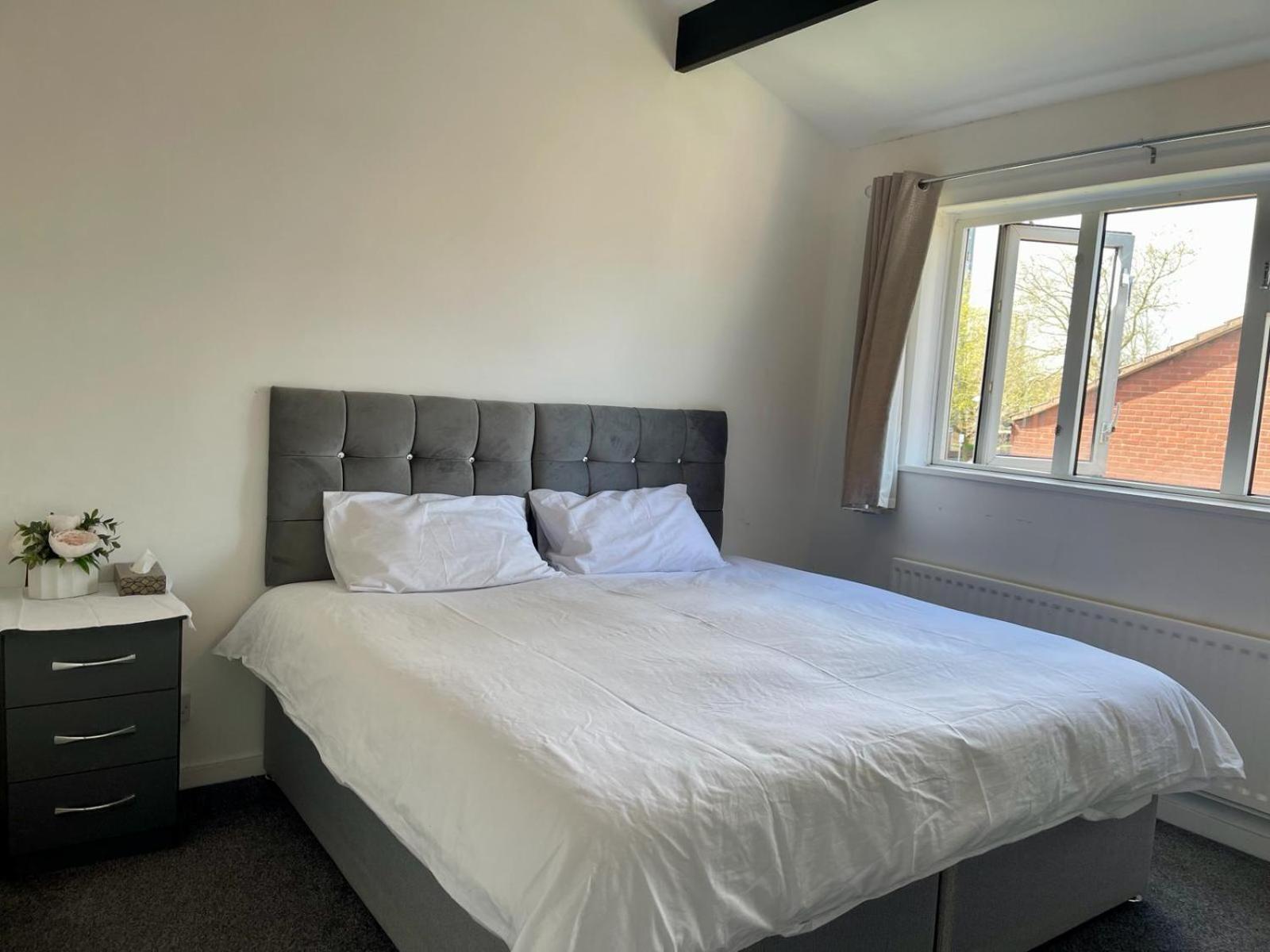 Homestays-Close To Coventry City And University I Free Parking I Wi-Fi Exterior foto